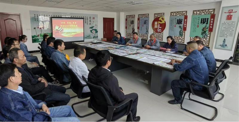 物產(chǎn)工投公司紀(jì)委舉辦&ldquo;崇廉、尊廉、敬廉&rdquo; 廉潔文化手抄報評比活動