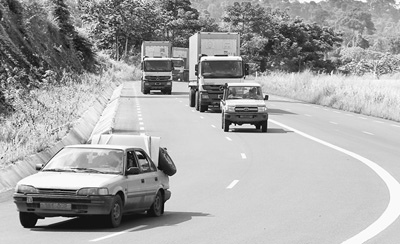 搭中國快車，促非洲發(fā)展