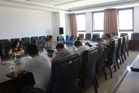 物產(chǎn)集團(tuán)黨委委員、副總經(jīng)理劉玲同志赴臨空開投公司黨支部講 &ldquo;兩學(xué)一做&rdquo;教育專題黨