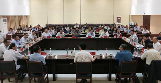 省國資委黨委副書記、副主任陳志忠 在青海物產(chǎn)集團講專題黨課