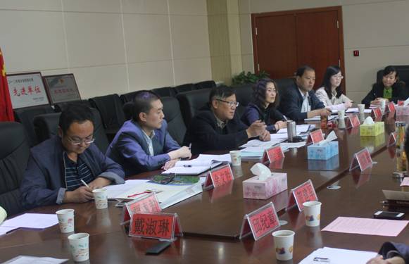 協(xié)調(diào)對(duì)接，有序推進(jìn)保稅物流中心項(xiàng)目建設(shè)